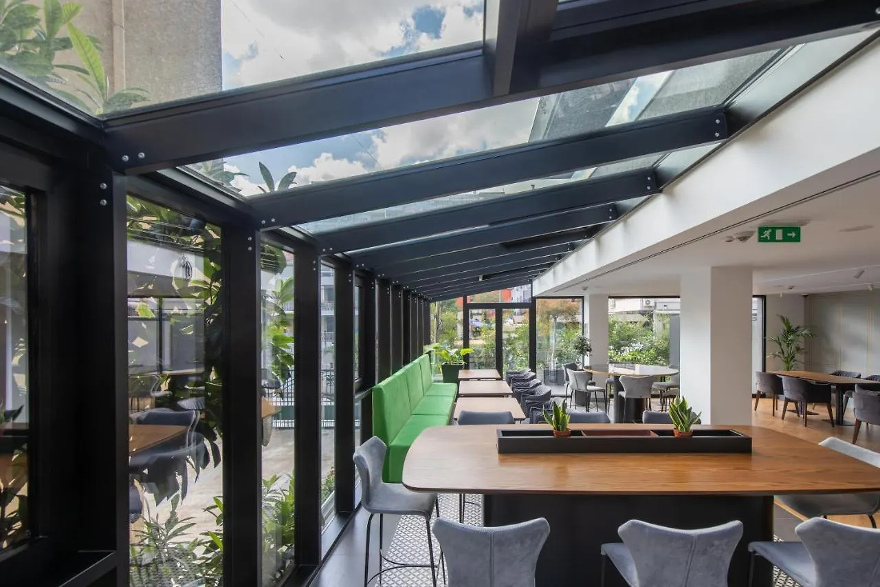 Moncafe Boutique Hotel & Spa Tirana
